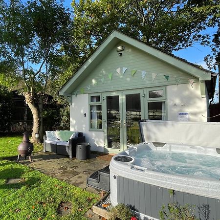 Pheasant Lodge Wimborne Minster Bagian luar foto